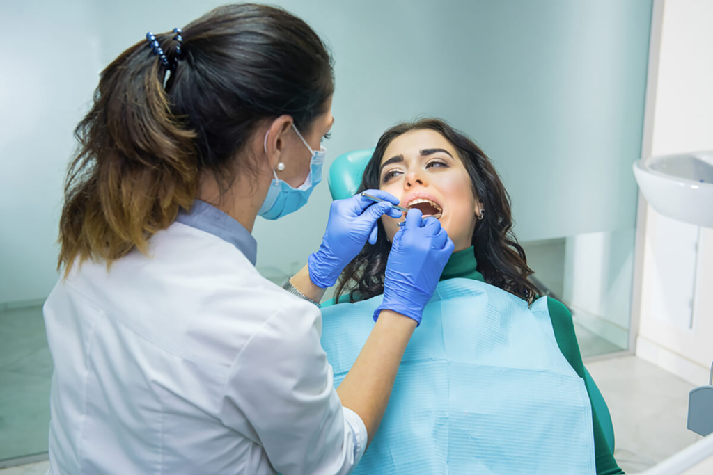 Emergency dental care in Agoura Hills